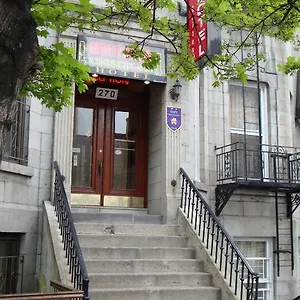 Hotel & Suites Place Des Arts 2* Montreal