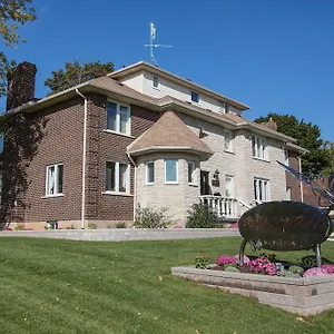 Butterfly Manor 4* Niagara Falls