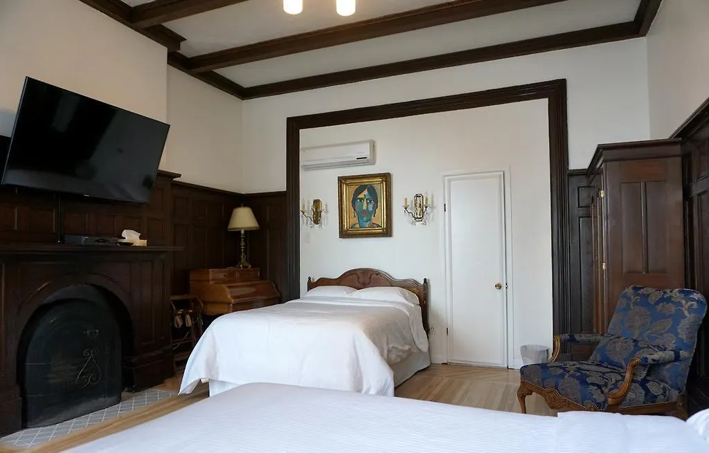 Hôtel Marie-Rollet Quebeque Canadá