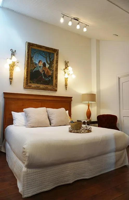 Hôtel Marie-Rollet Quebeque