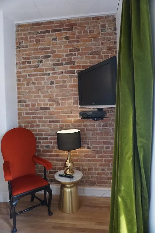 Hôtel Marie-Rollet Quebeque Hotel
